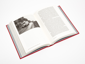 Miejski grunt. 250 lat polskiej gry z nowoczesnością