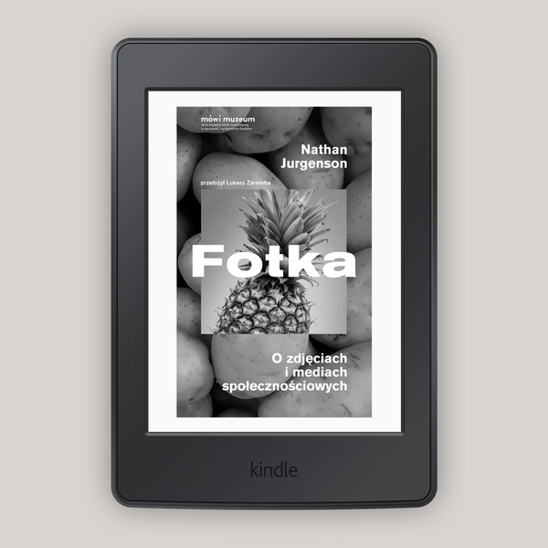 Fotka. O zdjęciach i mediach społecznościowych